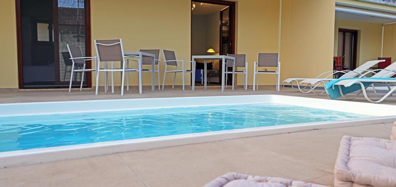 Oasis By The Sea Aparthotel Chiliadou  Exterior foto