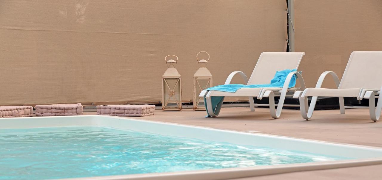Oasis By The Sea Aparthotel Chiliadou  Exterior foto